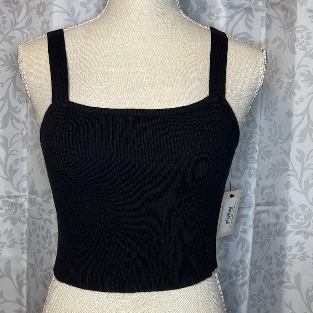 Cropped Tank Top